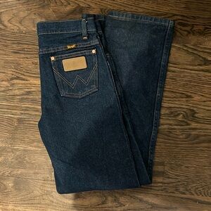 Never Worn! Wrangler Boys Jeans Size 12 Regular!